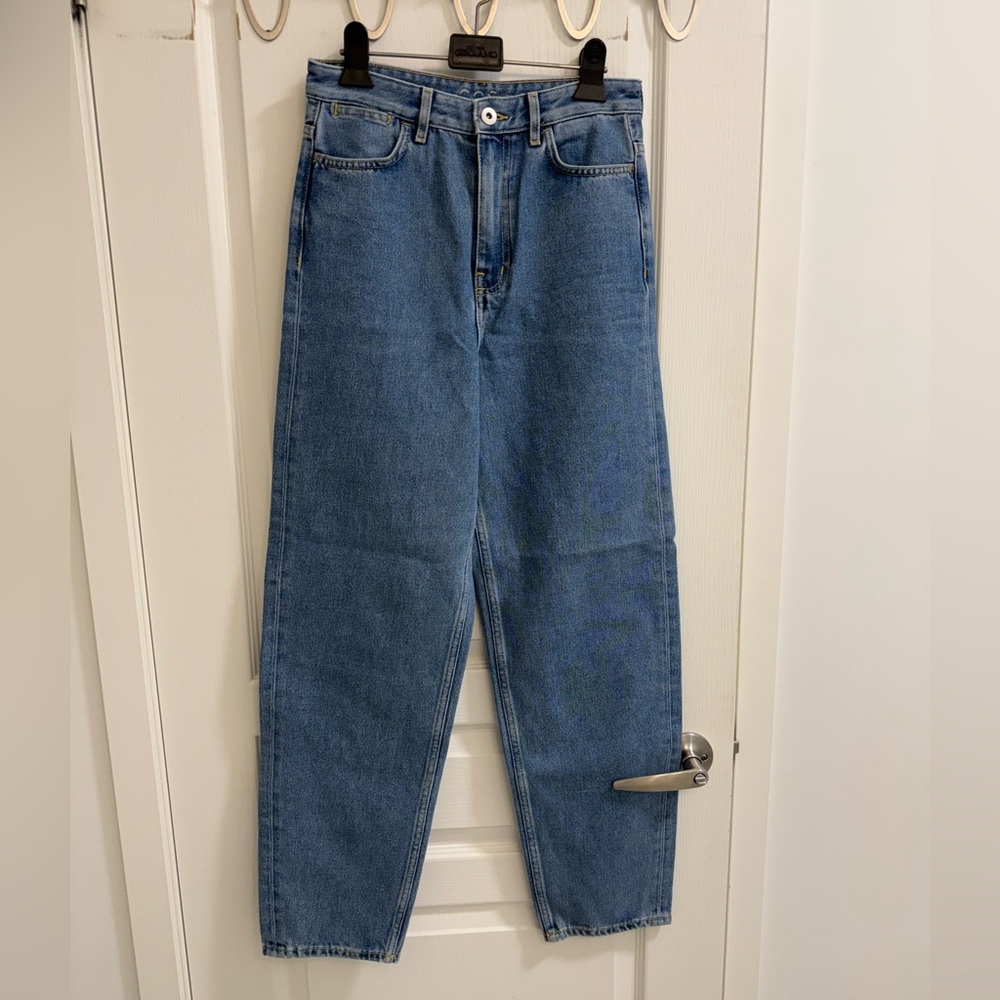 COS Denim Tapered Ankle Length Jeans